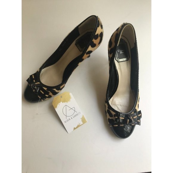 Christian Dior Leopard Print Pony Hair Heels w/ Bow @ Toe, Size 37 (IT), 7 (US) - Picture 1 of 11